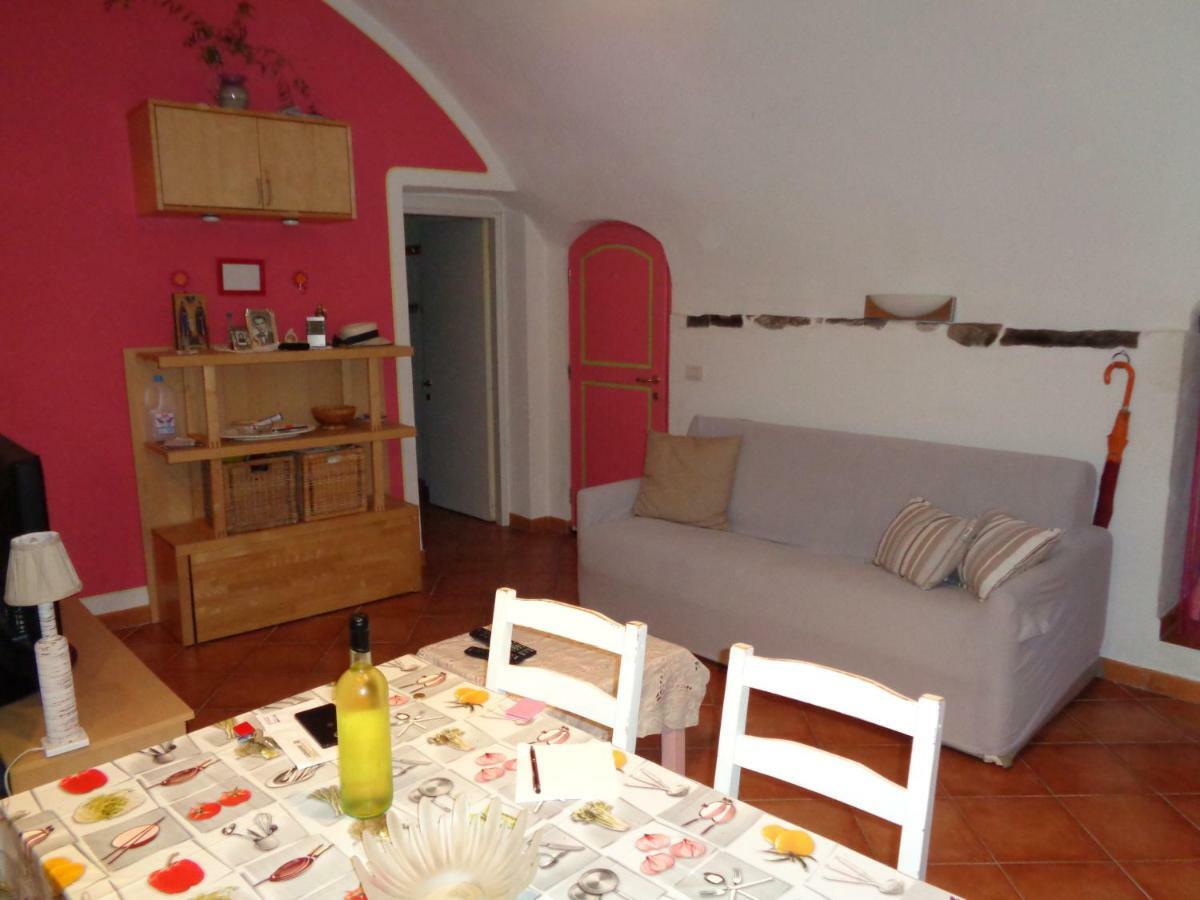 Apartment Medieval Village Isolabona Exteriör bild
