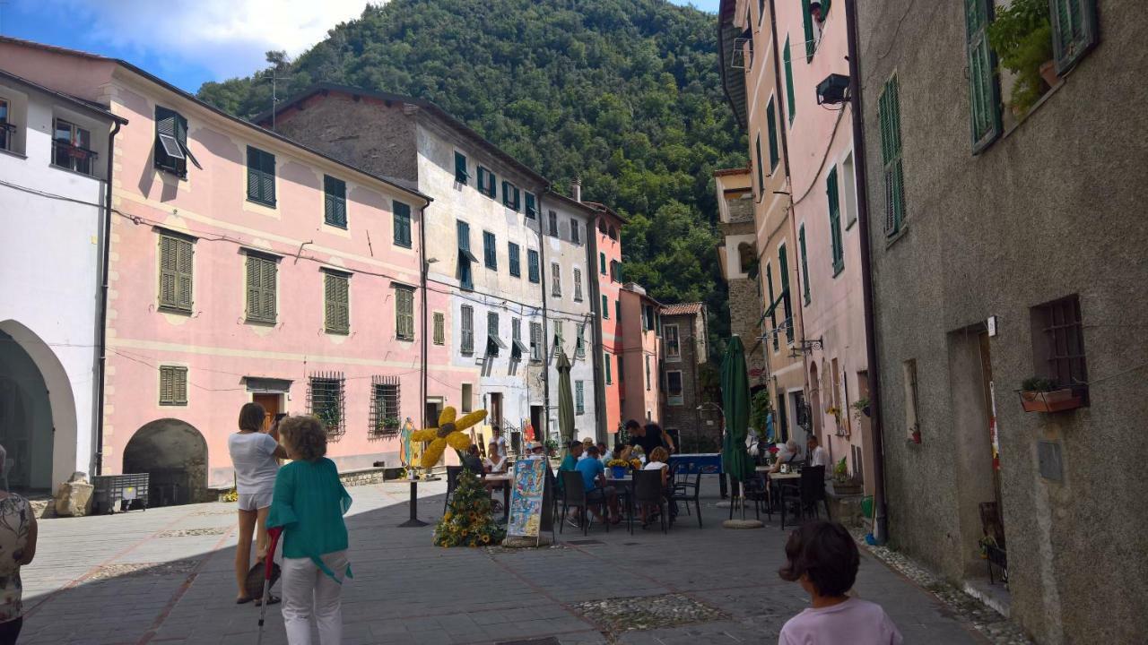Apartment Medieval Village Isolabona Exteriör bild